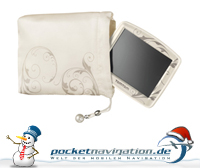Zwei TomTom White Pearl Navigationsgeräte haben sich hinter Türchen Nummer 22 versteckt. Die Gewinner wurden nun ausgelost..