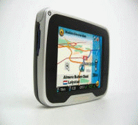 VDO Dayton PN 2050 im GEO24-Test - Gehäuse, Display und Lautsprecher - 1