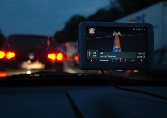 NAVIGON 8110 - Display (5509) - 1