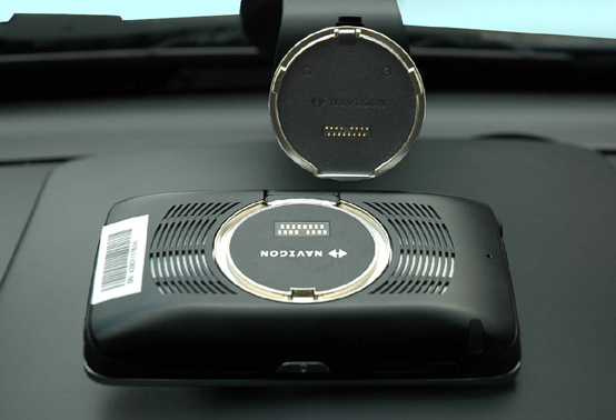 NAVIGON 8110 - Display (5550) - 1