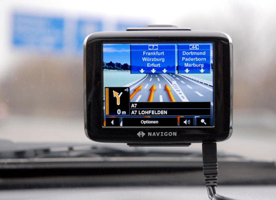 NAVIGON 2200 / 2210 - Reality View - 1