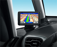 Garmin nüvi 765 im neuen Citroën C3 Picasso. Weiter Modelle sollen folgen...