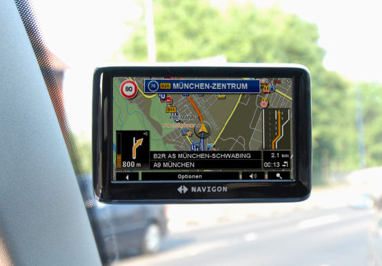 NAVIGON 4310 max - Fahrzeughalterung - 1