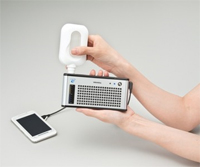 Toshiba startet in Japan den Verkauf der Methanol-Brennstoffzelle Dynario zum Laden mobiler Geräte...