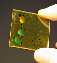 Einige Physiker der Universität Jena haben gewisse Schwachstellen von Head-Up-Displays erkannt und ausgemerzt...