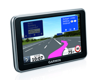Garmin stellt auf der IFA zwei neue nüvi-Serien mit mit PhotoReal 3D und nüRoute Technologie vor...