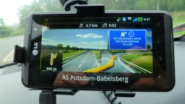 LG P920 Optimus 3D - das Raumwunder - NAVIGON MobileNavigator 3.6 - 1