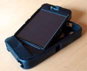 Otterbox iPhone 4 Commuter und Defender - OtterBox Defender - 2