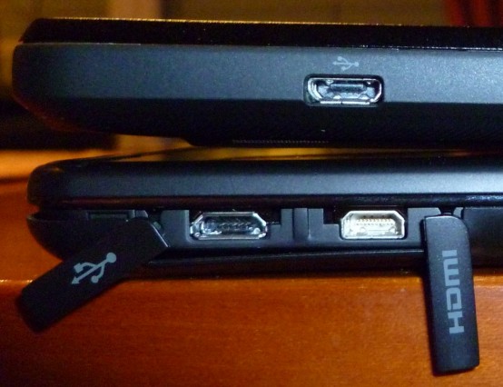 3D-Mania - LG Optimus 3D vs. HTC Evo 3D -  Schnittstellen - 1