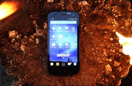 wiko_darknight_fire_1600
