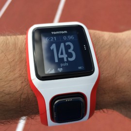 TomTom_Cardio_Numerische_Pulsanzeige-01