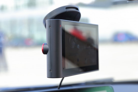 Auch einige Navigationsgeräte wie die Garmin nüvicam können Videos des Unfallherganges aufzeichnen.