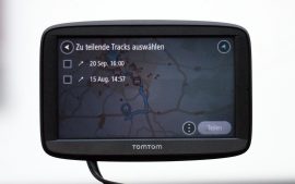 tomtom-via-52-tack-02