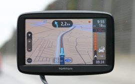 tomtom-via-52-traffic-02