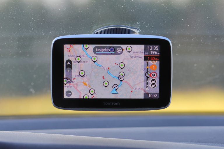 TomTom GO Premium mit SIM, IFTTT & Google Assistant › pocketnavigation